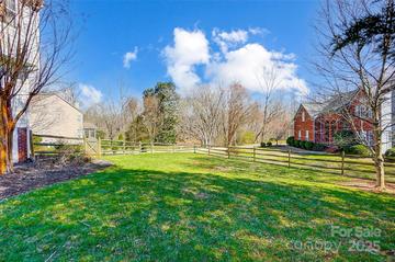 9220 Torrence Crossing Dr., Huntersville, NC 28078