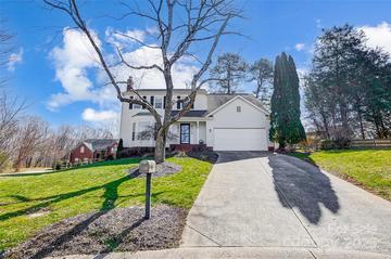 9220 Torrence Crossing Dr., Huntersville, NC 28078