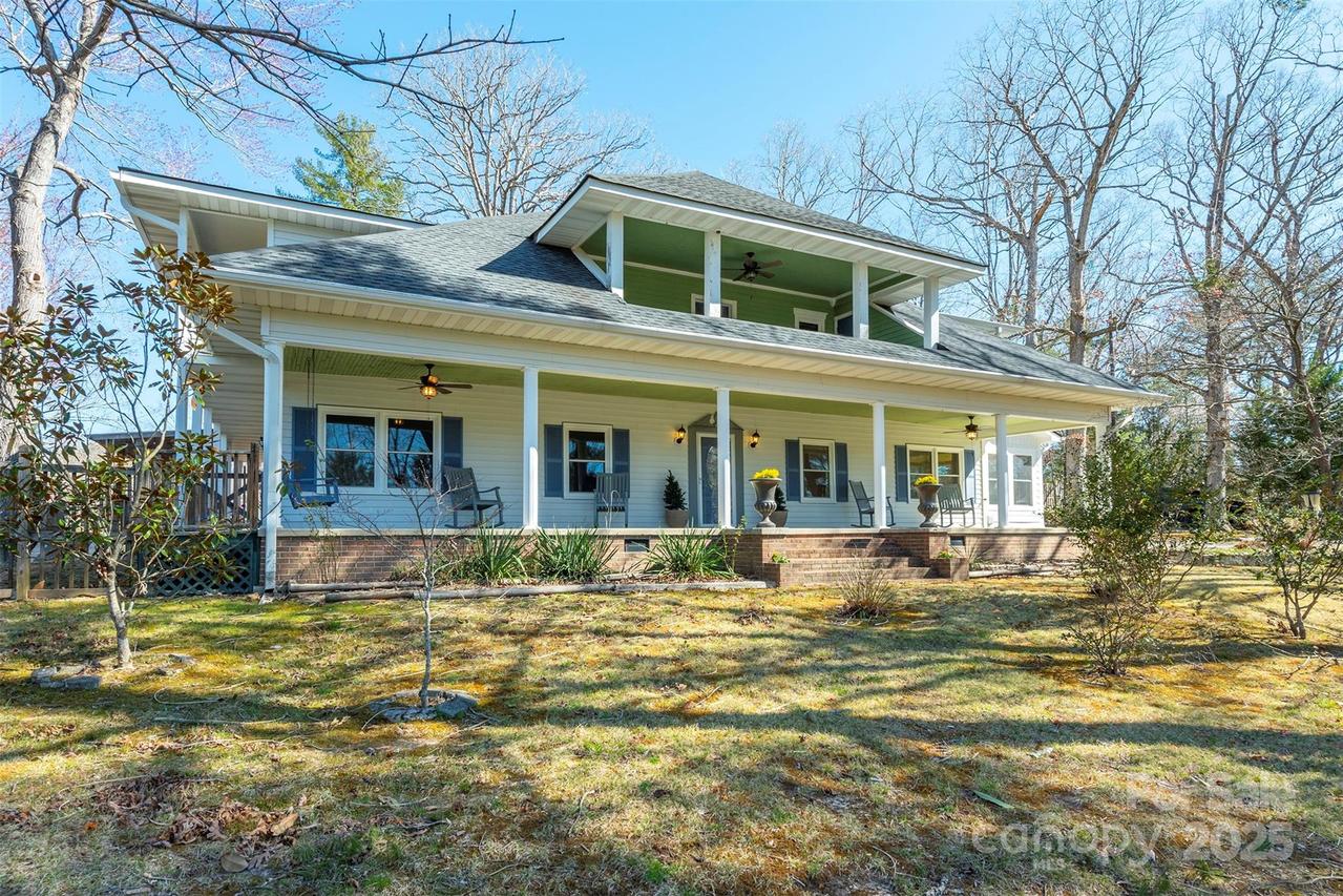 1740 Haywood Rd., Hendersonville, NC 28791