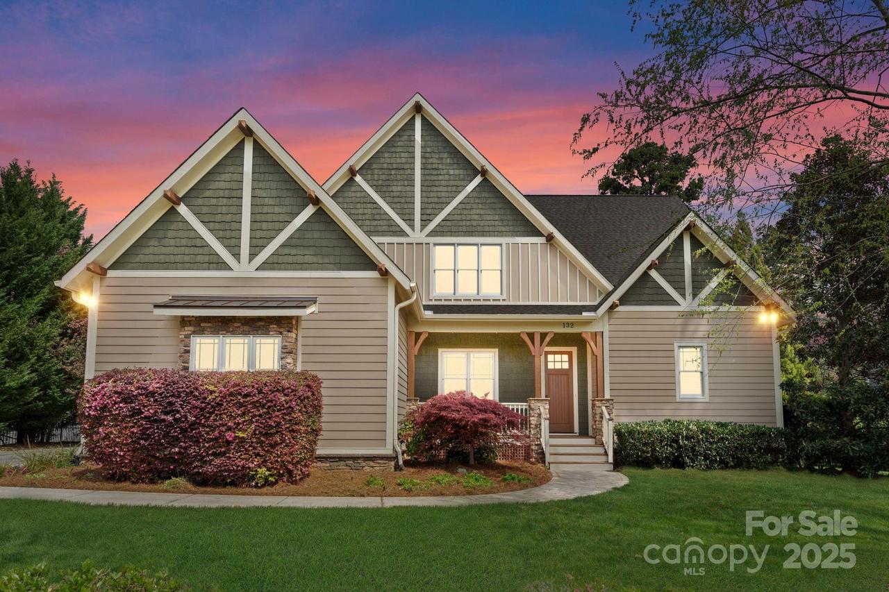 132 Tuskarora Point Ln., Mooresville, NC 28117