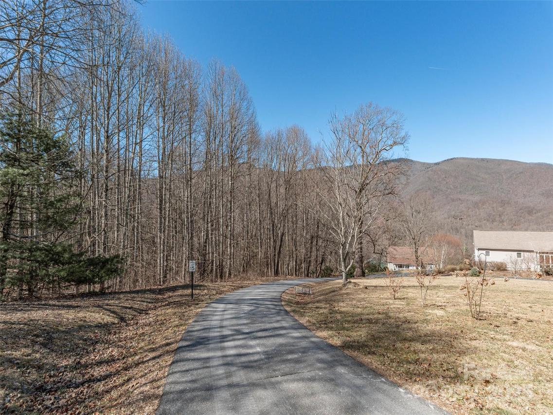 00 Sams Tr. #27, Waynesville, NC 28786