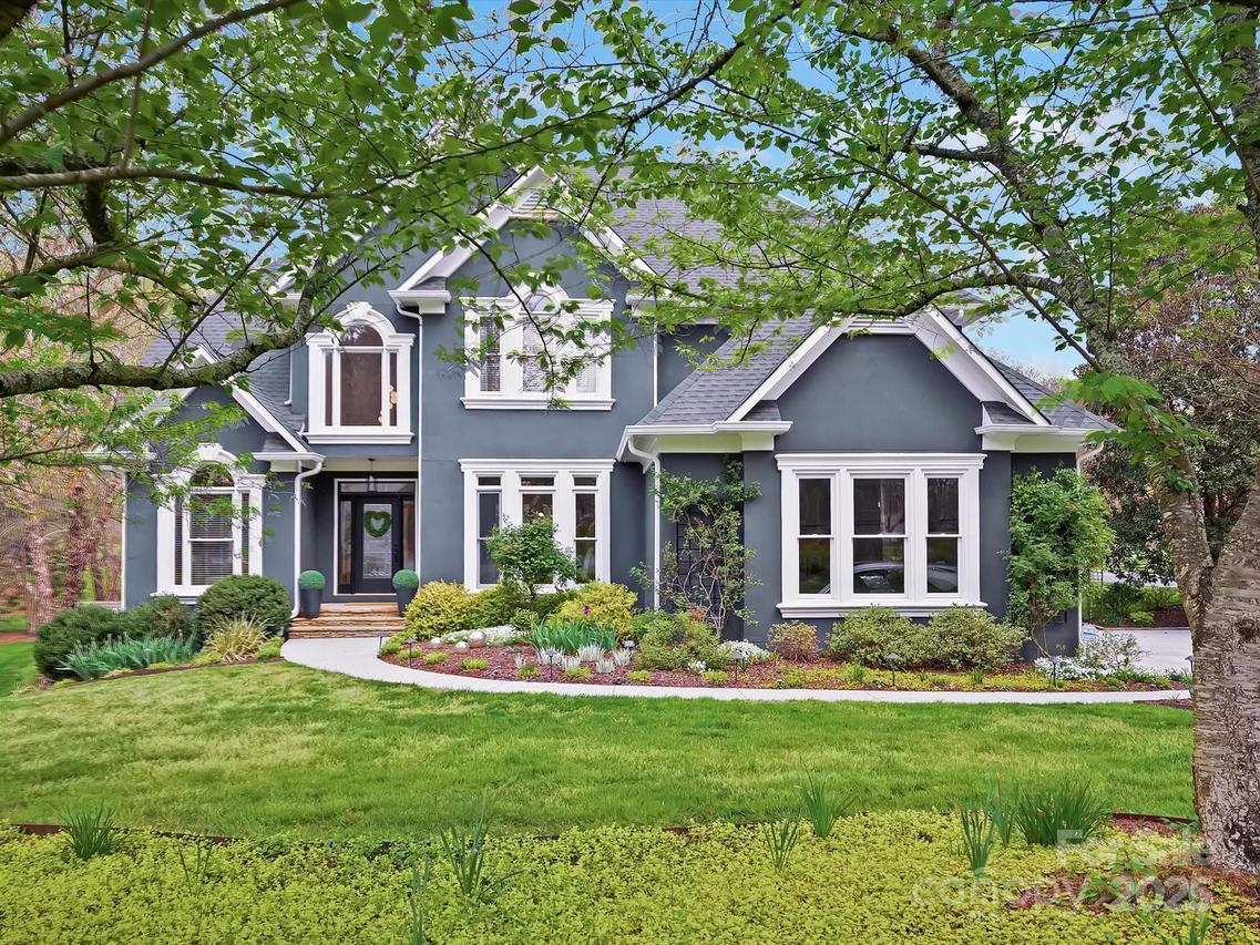 19000 Hodestone Mews Ct., Davidson, NC 28036