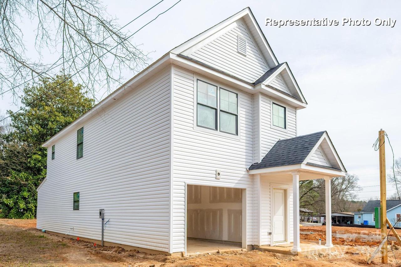 160 S Sycamore St., Mooresville, NC 28115