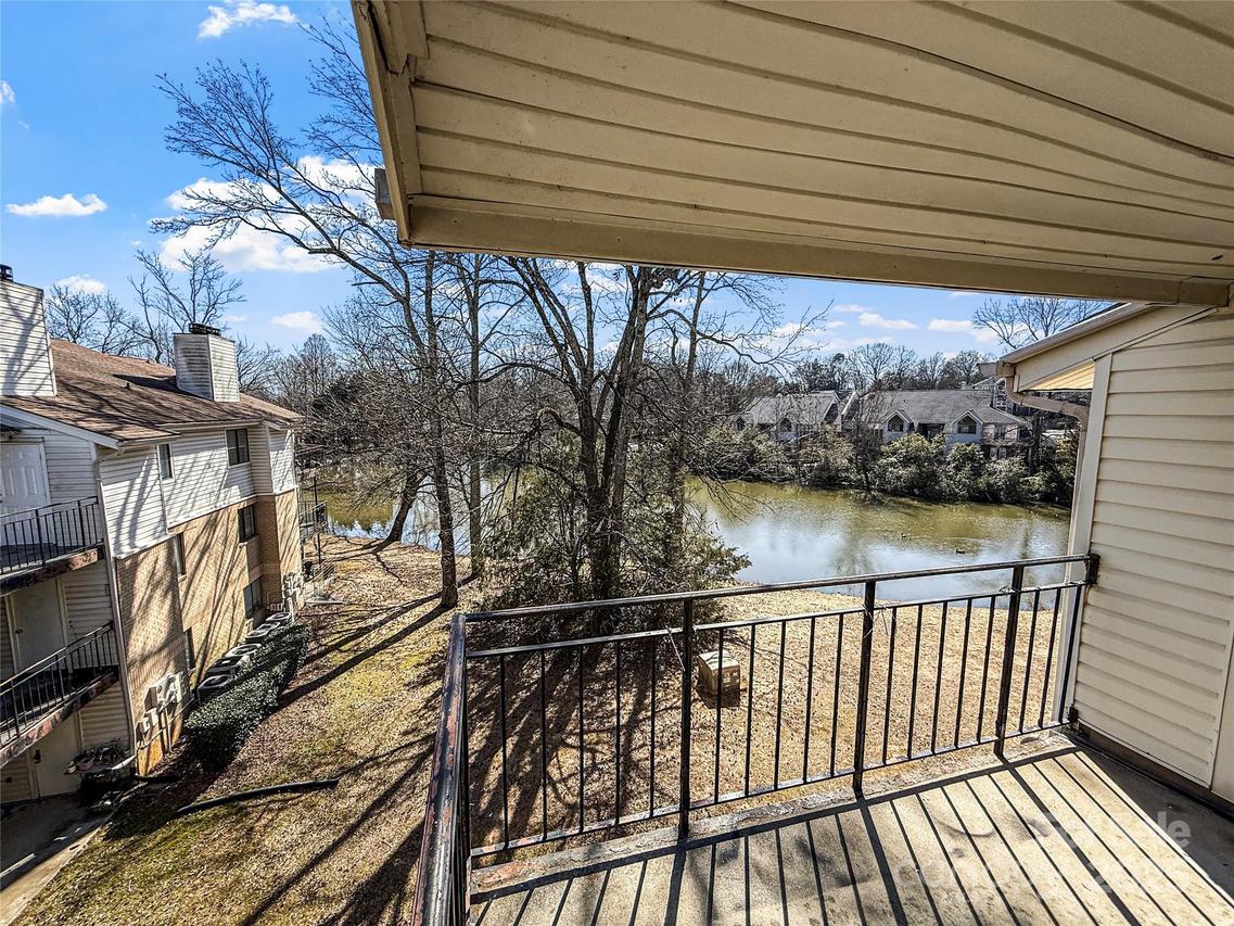 4824 Spring Lake Dr. #E, Charlotte, NC 28212