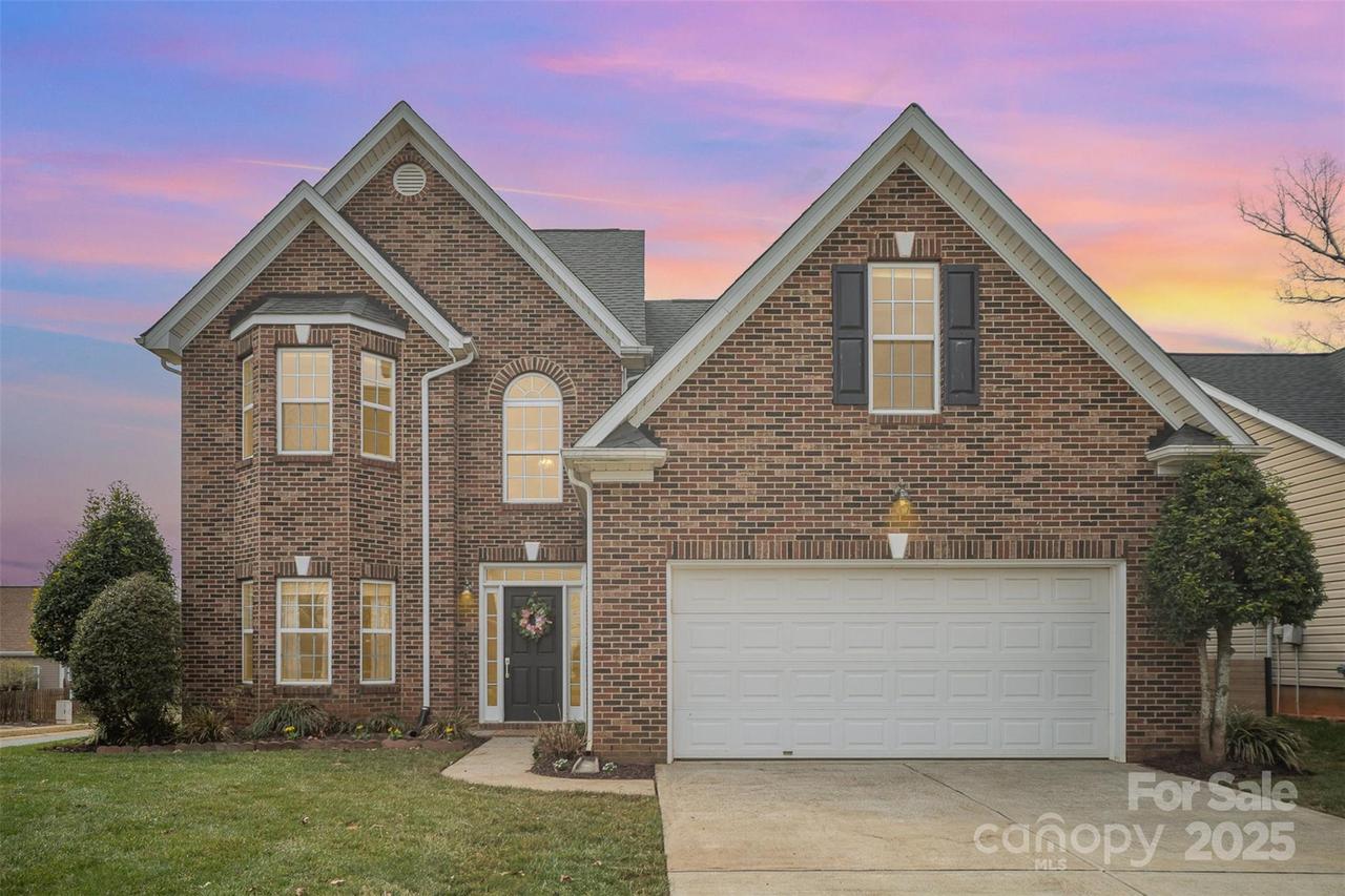 8603 Ridgeline Ln., Charlotte, NC 28269
