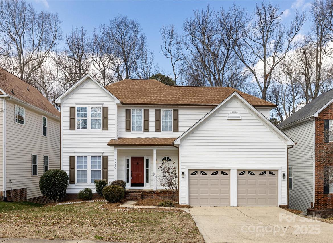 6529 Harburn Forest Dr., Charlotte, NC 28269
