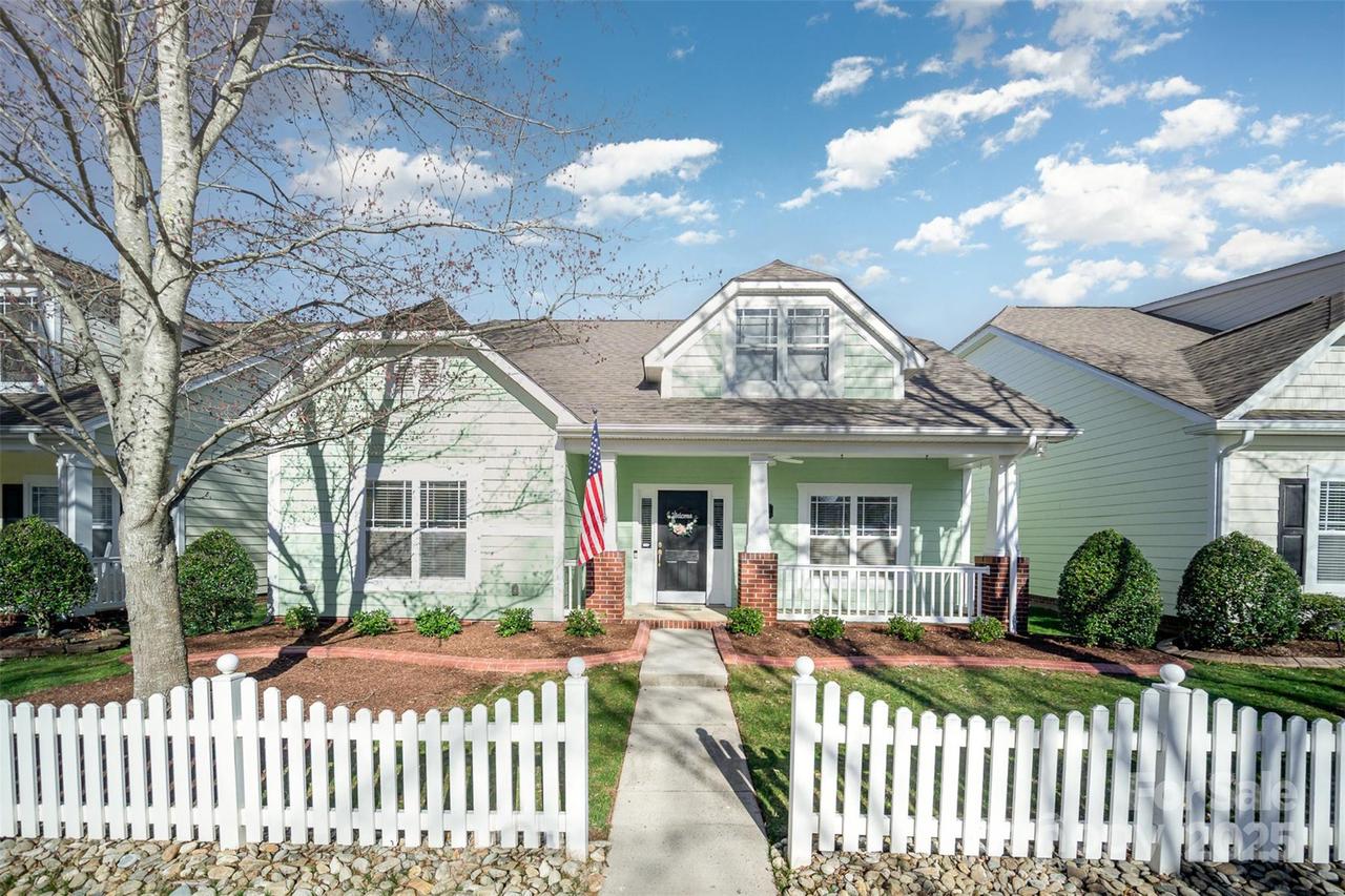 7037 Ladys Secret Dr., Indian Trail, NC 28079
