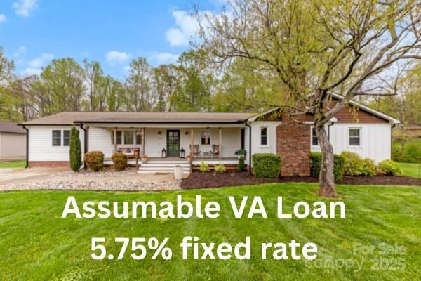 1335 Blacksnake Rd., Stanley, NC 28164
