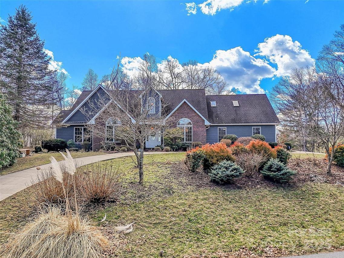 88 Adams Dr., Clyde, NC 28721