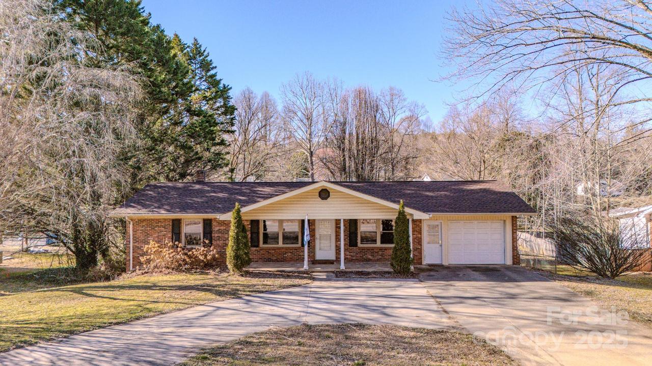 2081 Us 70 None, Marion, NC 28752
