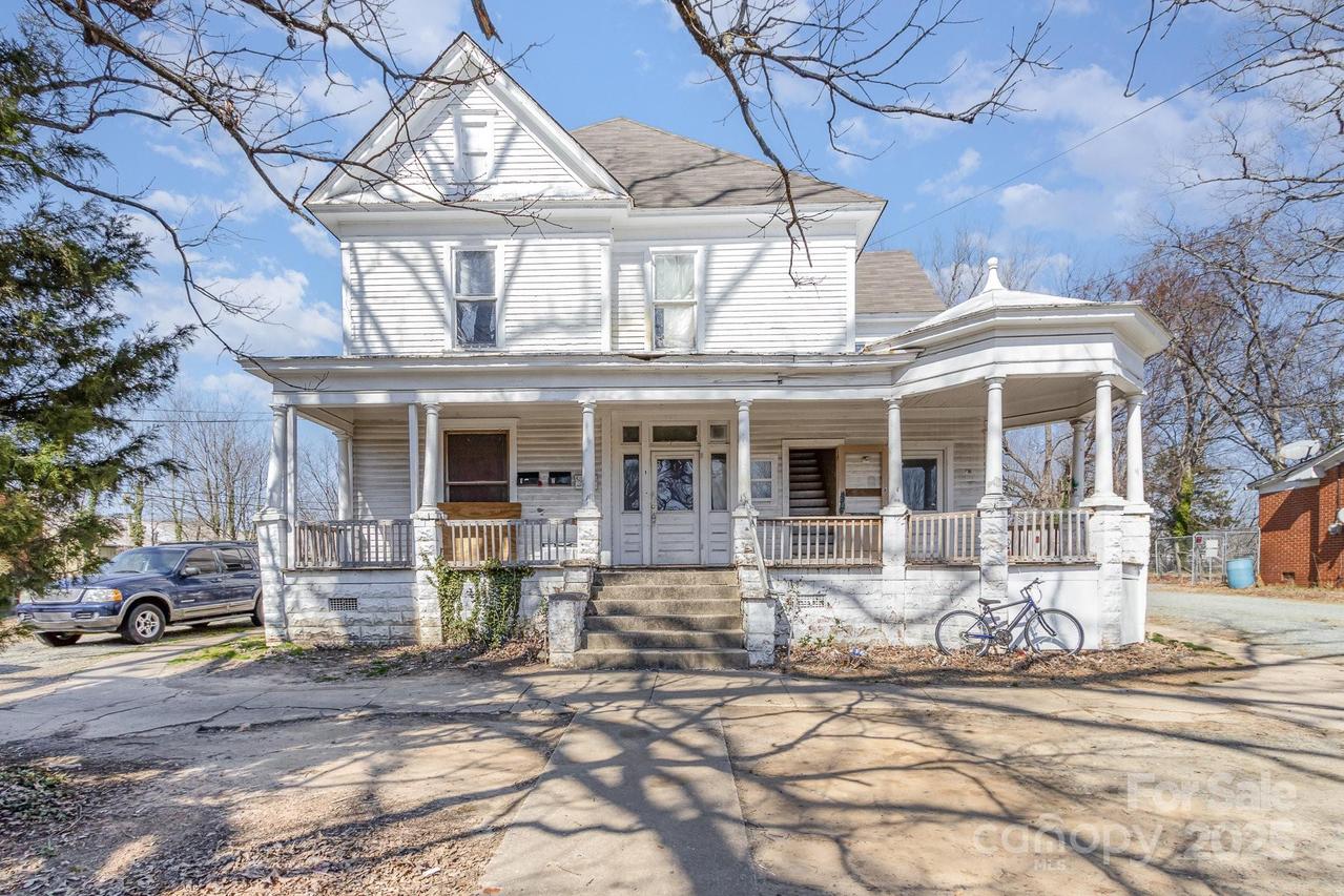 616 N Mebane St., Burlington, NC 27217