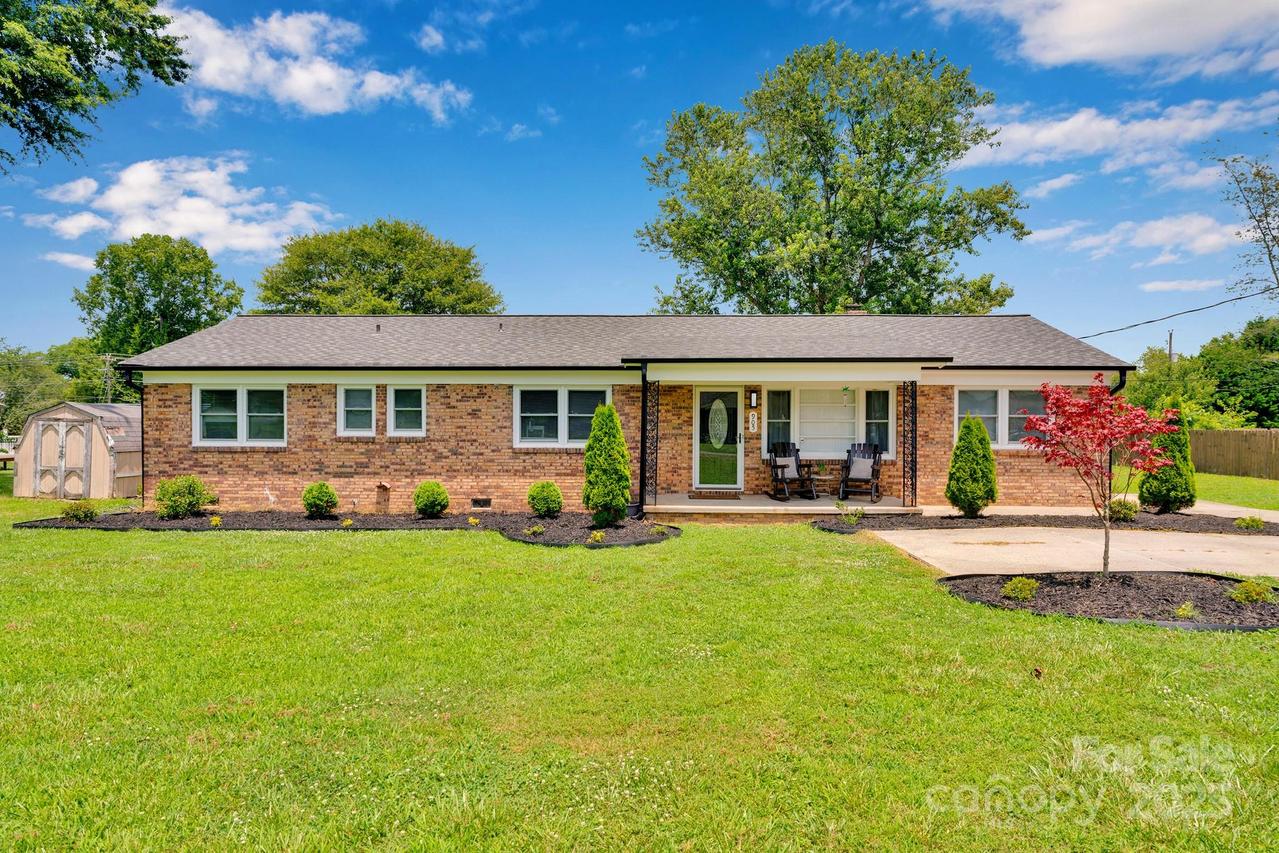 905 Blalock Dr., Kings Mountain, NC 28086