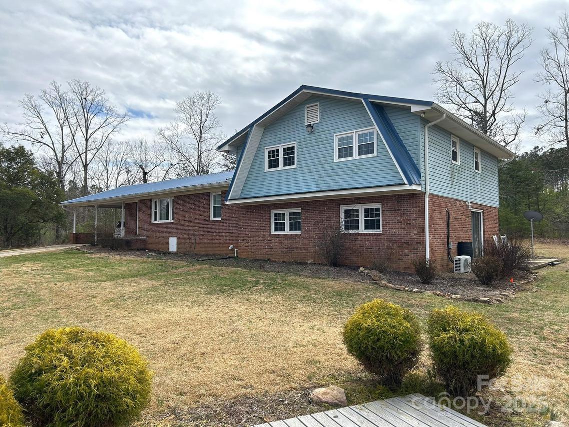 350 Island Ford Rd., Forest City, NC 28043