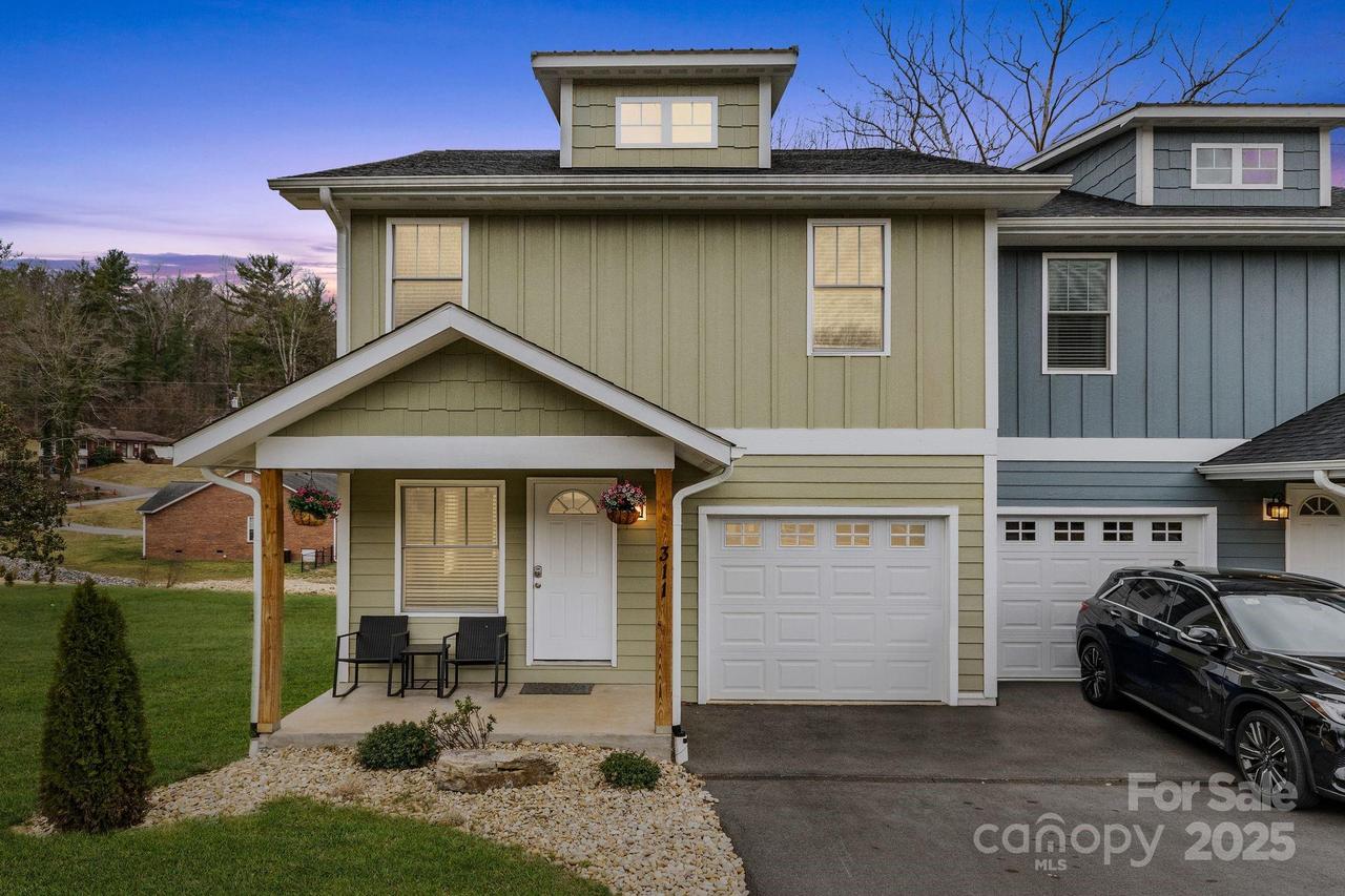 311 Jenna Clare Ln., Asheville, NC 28803