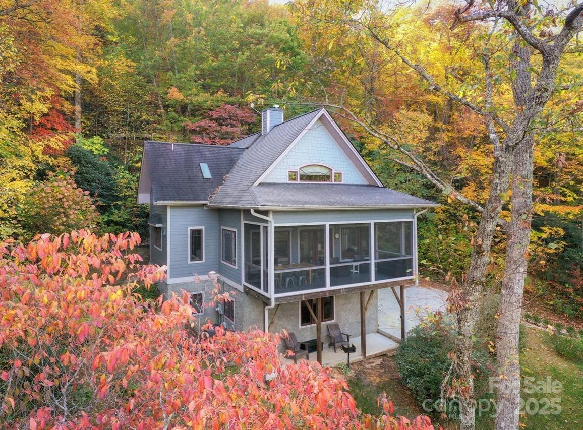 18 Wood Haven Ln., Black Mountain, NC 28711