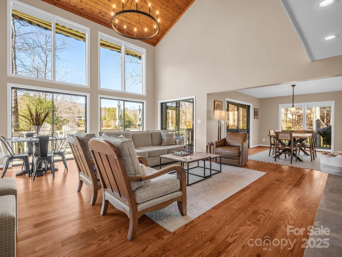 156 Sheepnose Dr., Lake Lure, NC 28746