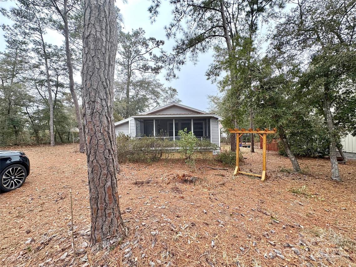 317 42nd St., Oak Island, NC 28465