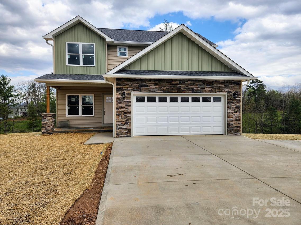 59 Eller Ford Rd., Weaverville, NC 28787