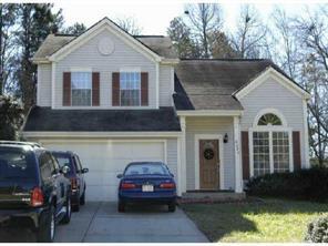 8008 Chestnut Ridge Dr., Charlotte, NC 28215