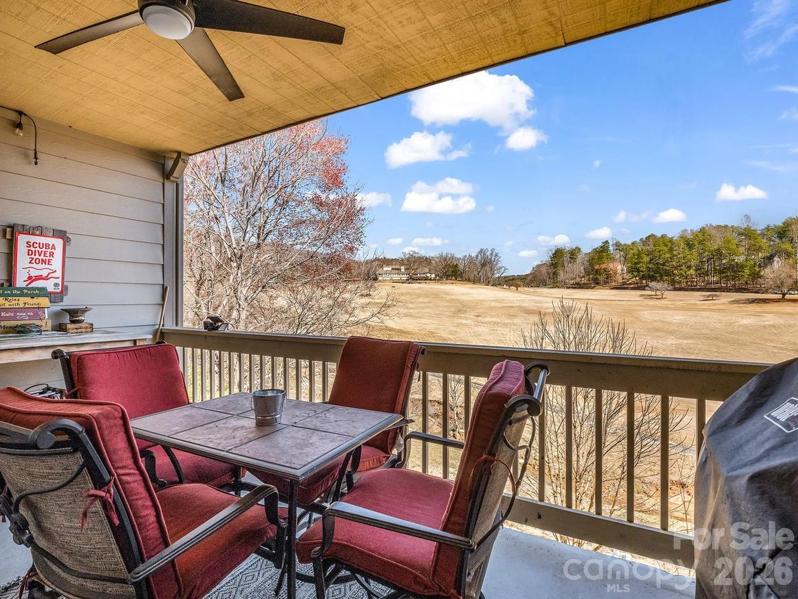 158 Stonecrest Ct., Lake Lure, NC 28746