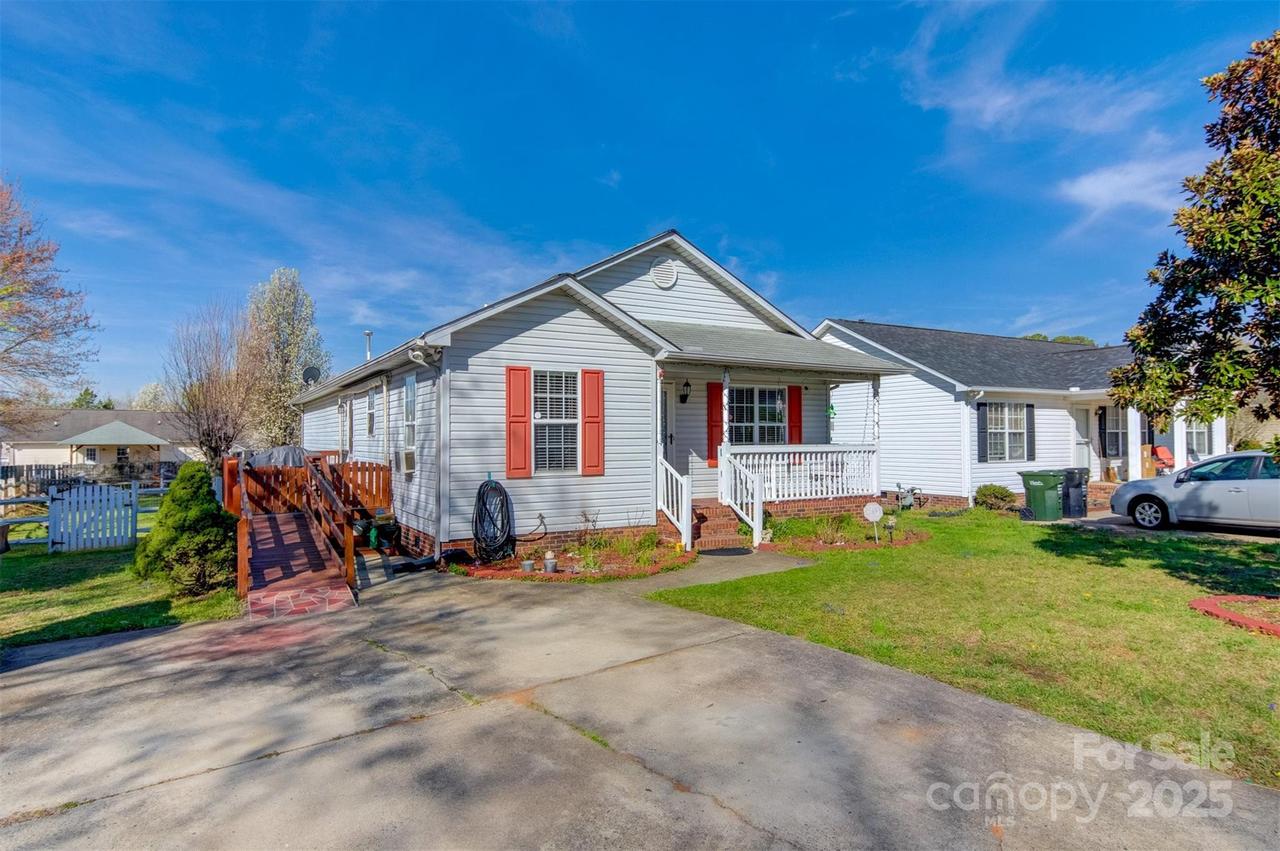 376 Brook Green Pl., Concord, NC 28027
