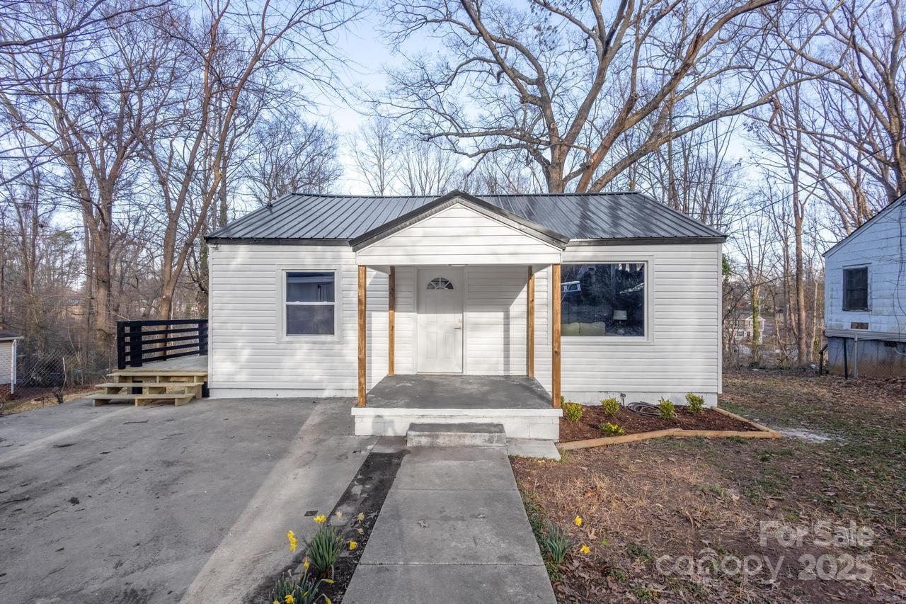 1605 5th St., Statesville, NC 28625
