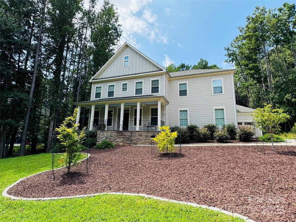 220 Kenway Loop #41, Mooresville, NC 28117