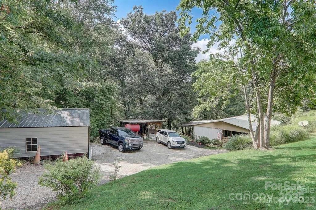 235 Shooting Star Dr., Old Fort, NC 28762