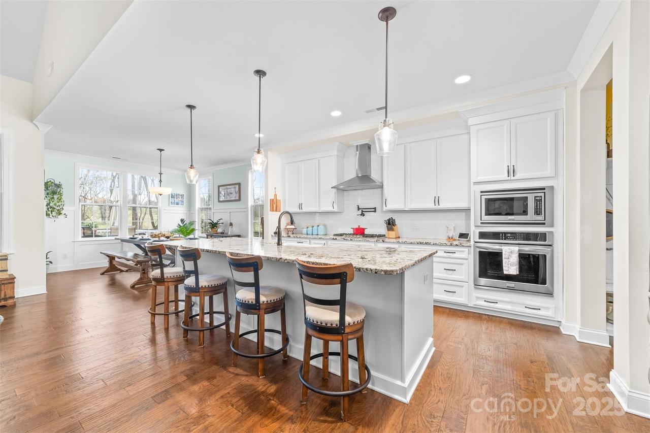 158 Country Lake Dr., Mooresville, NC 28115
