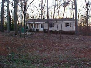 8635 Lochinvar Rd., Charlotte, NC 28227