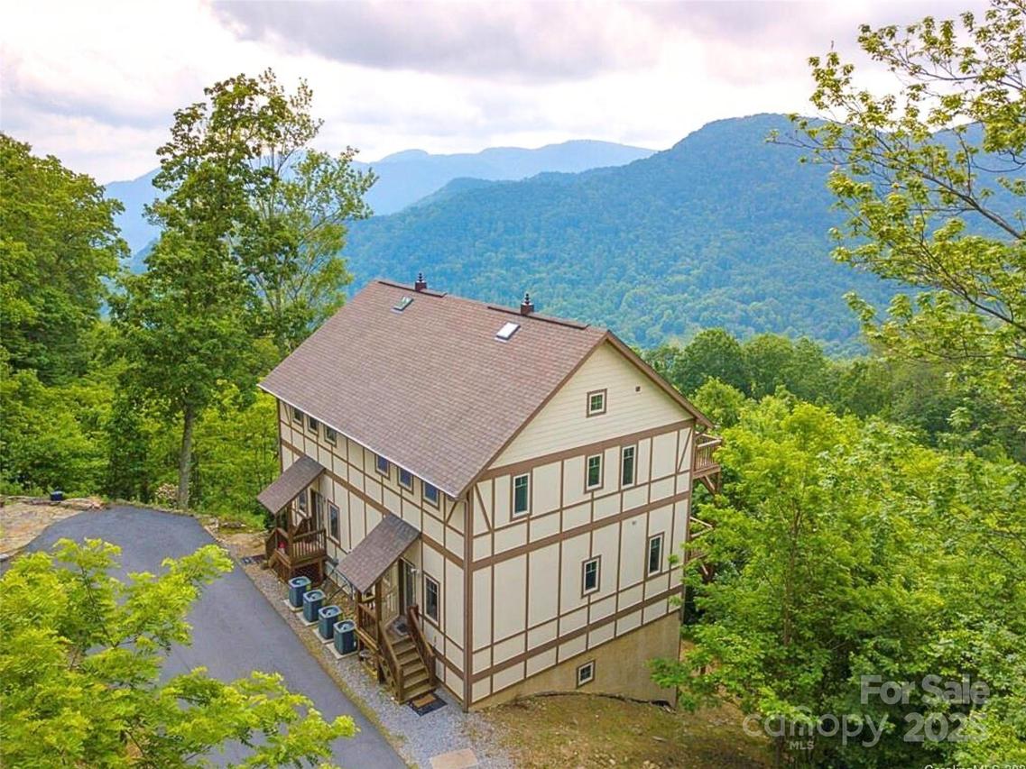 5 A Lila Ln., Clyde, NC 28721