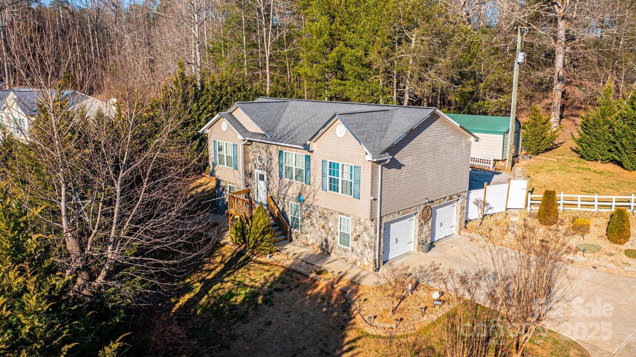 2308 Olde Meadow Dr., Hudson, NC 28638