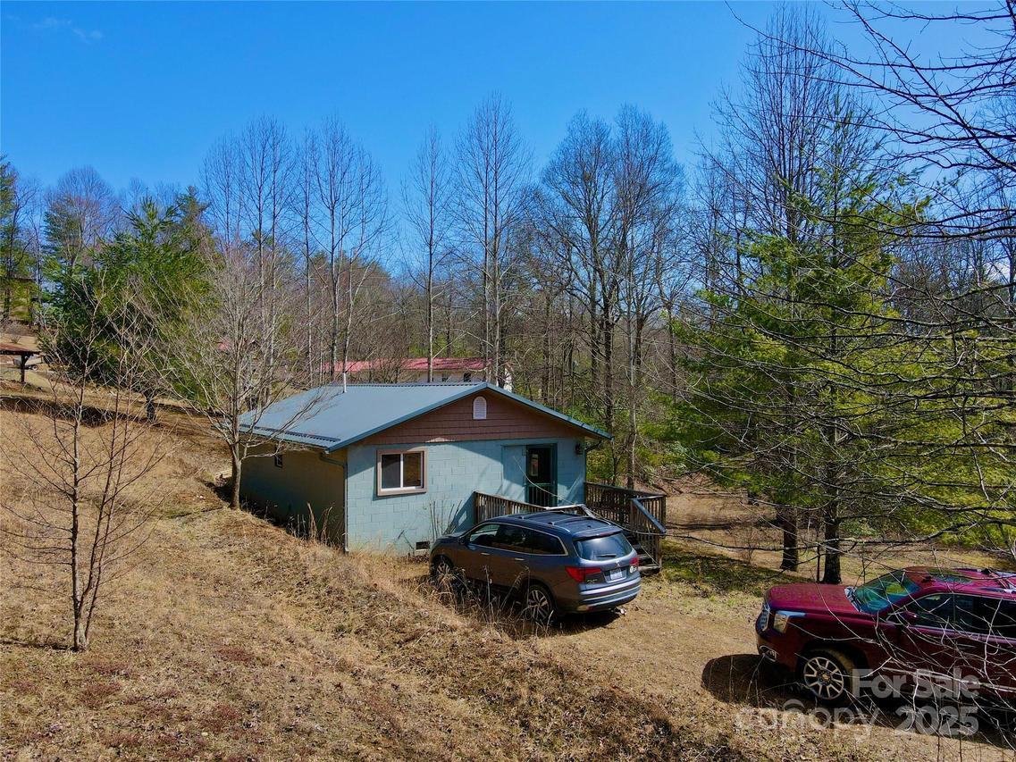 128 Archie Coffey Ln., Collettsville, NC 28611