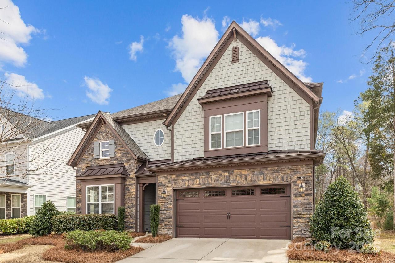13725 Laughing Gull Dr., Charlotte, NC 28278