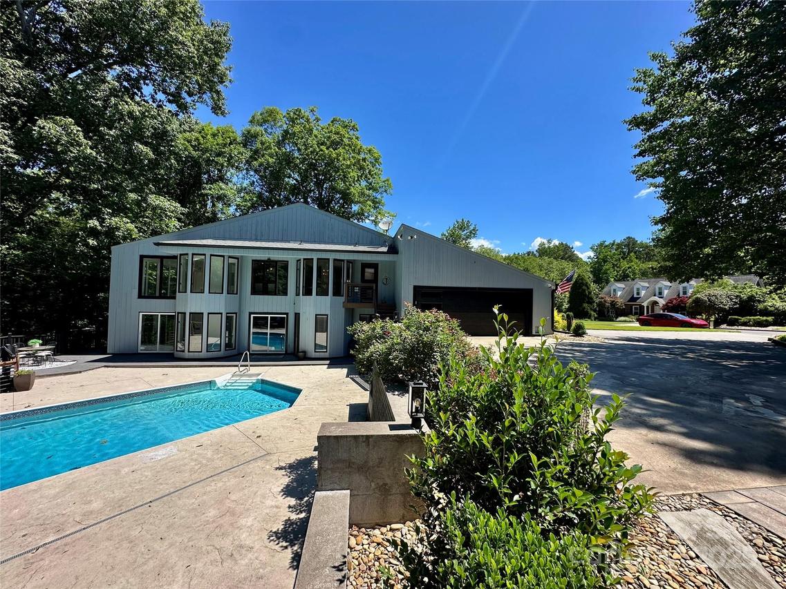 18 Pickett Ave., Spencer, NC 28159
