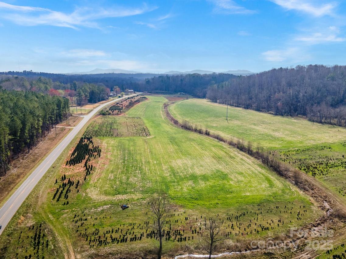 807 Nc 126 Hwy., Morganton, NC 28655