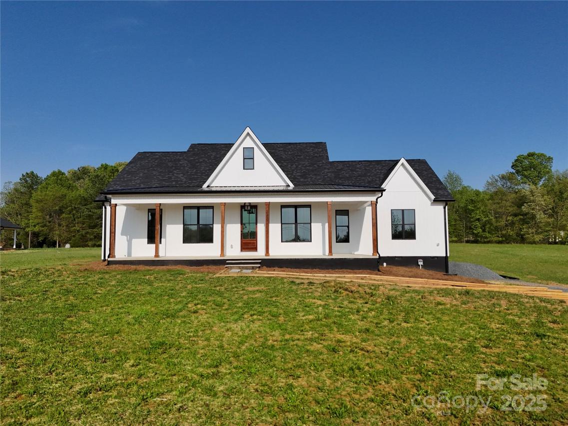 2355 Emanuel Church Rd., Rockwell, NC 28138