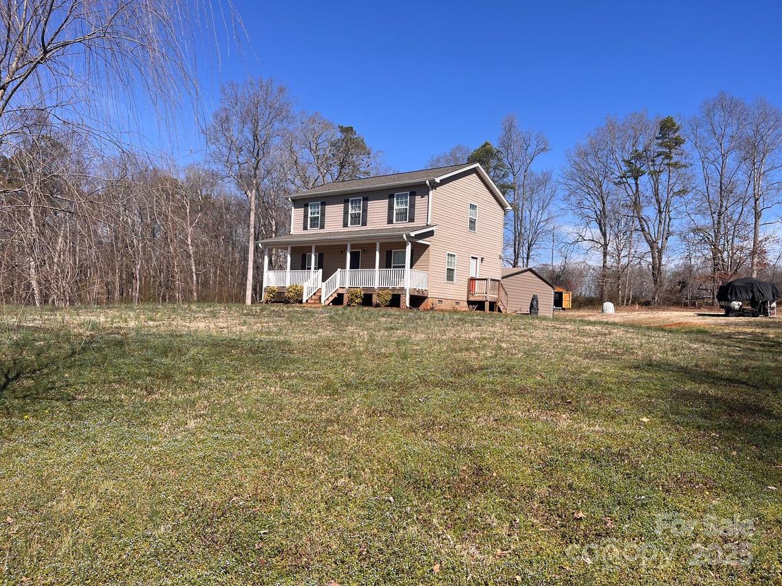 3032 Morning Glory Ln., Vale, NC 28168