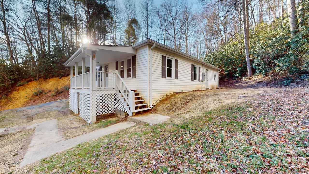 734 Moffitt Hill Rd., Old Fort, NC 28762