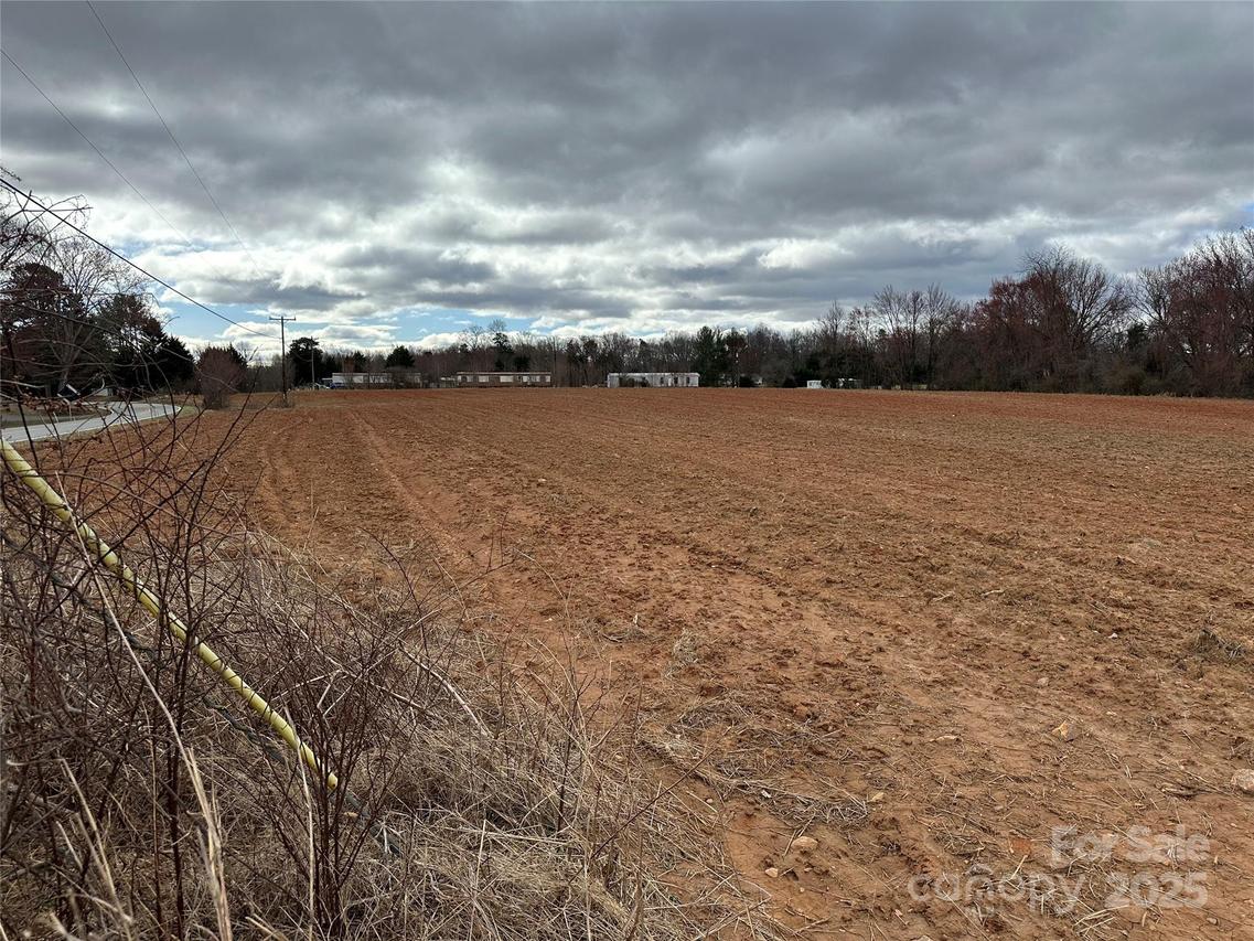 00 Austin Traphill Rd., Elkin, NC 28621