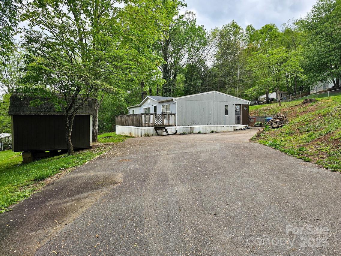 125 Ridgedale Rd. #30, Candler, NC 28715