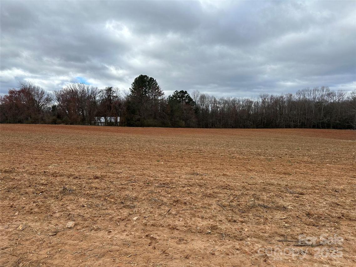 00 Austin Traphill Rd. #B, Elkin, NC 28621