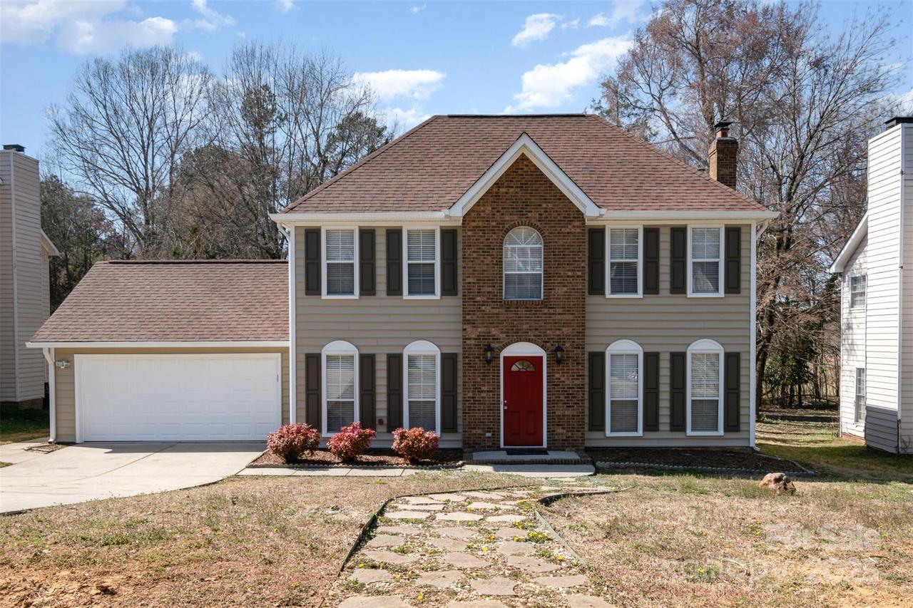 2532 Pimpernel Rd., Charlotte, NC 28213