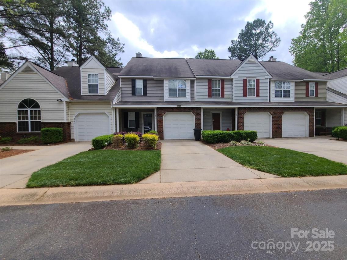 5963 Moose Ln., Charlotte, NC 28269