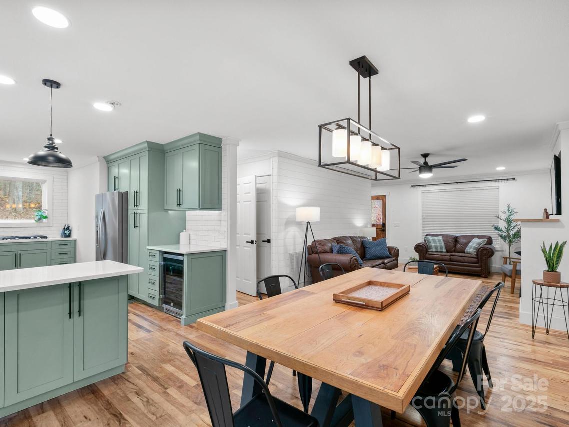 10 Bear Tr., Fairview, NC 28730