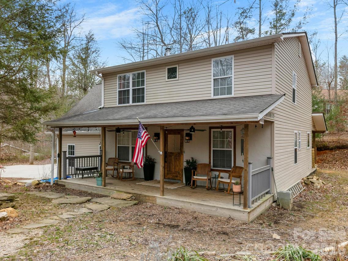 10 Bear Tr., Fairview, NC 28730