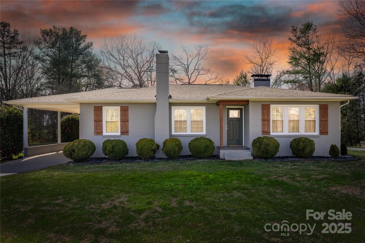 3131 Jones Wade Rd., Hudson, NC 28638