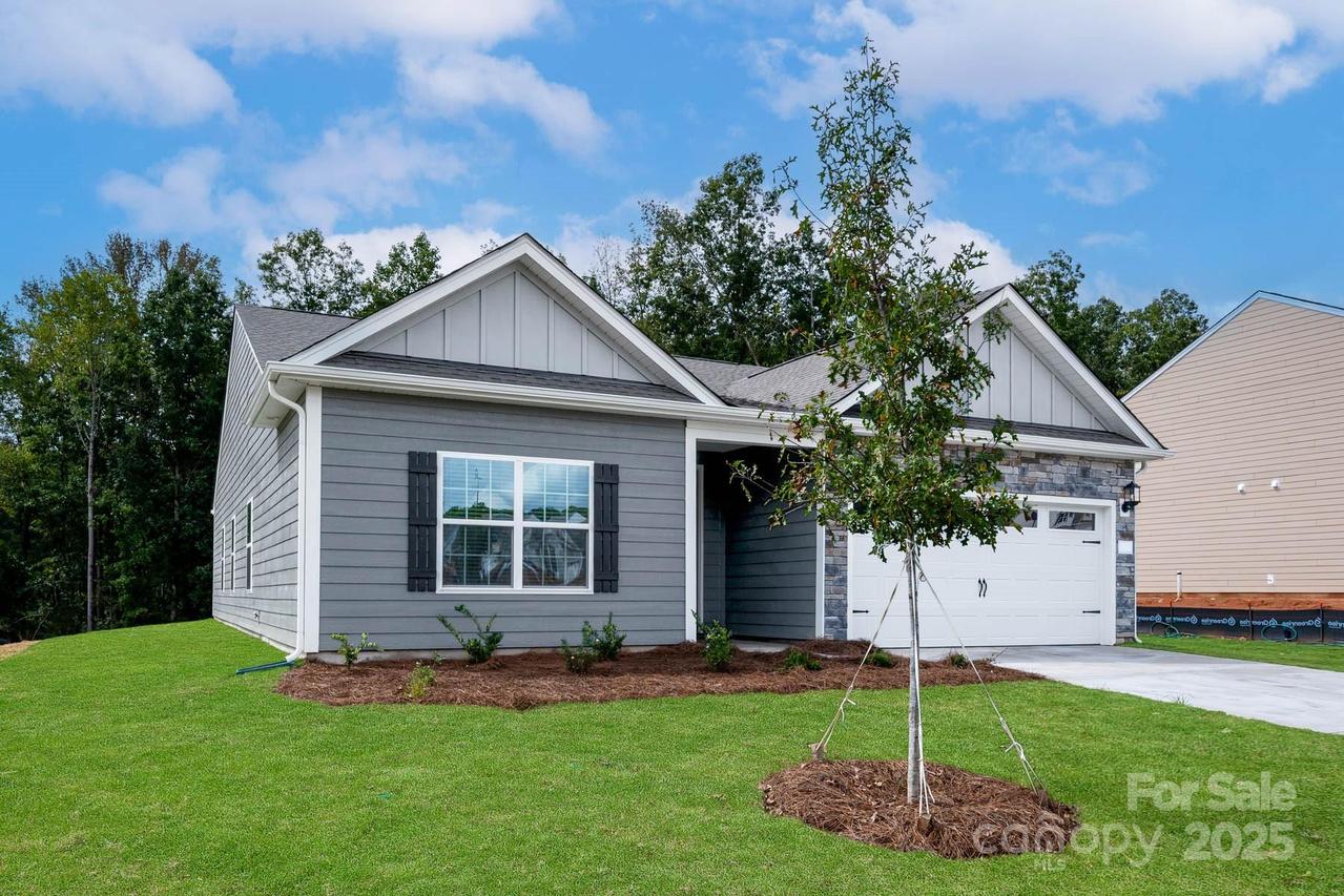 3512 Narrow Ln., Charlotte, NC 28215