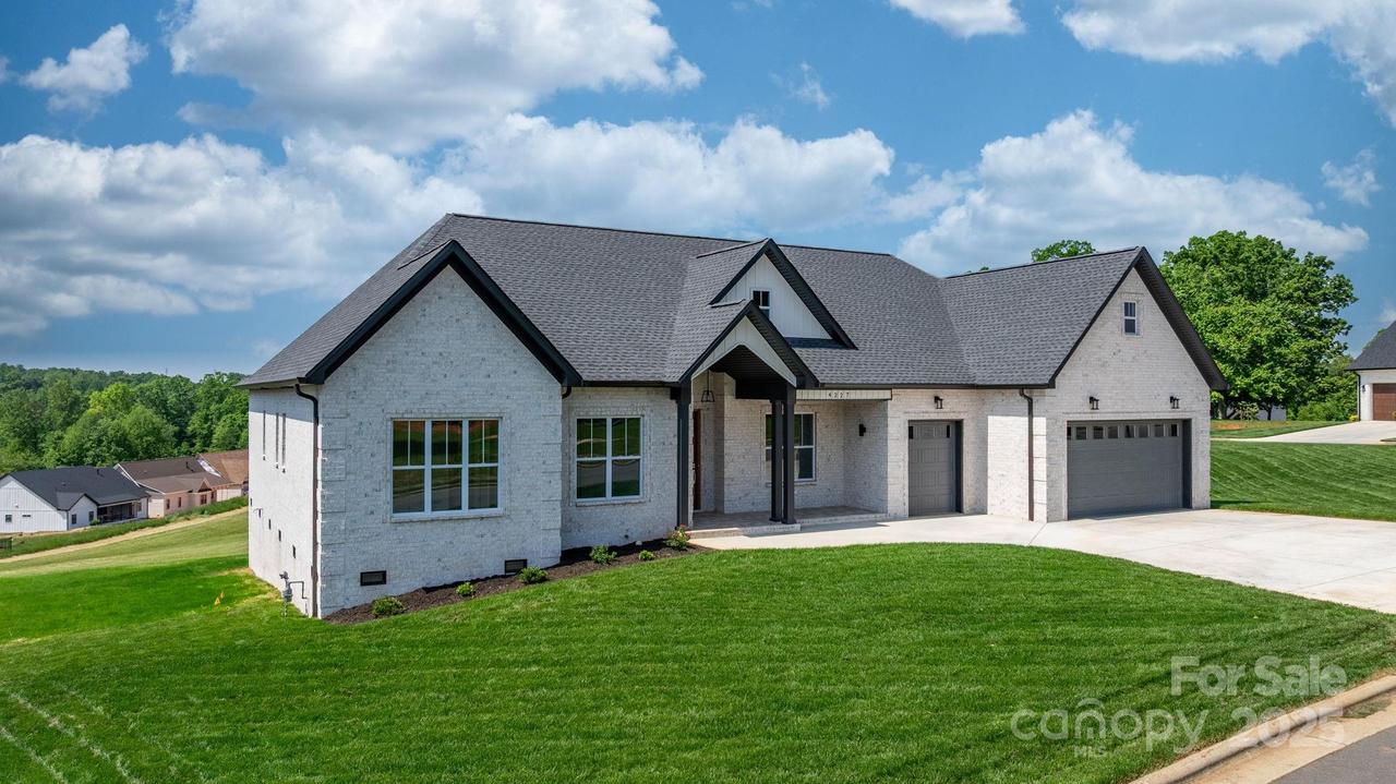 4227 Holly Cir., Conover, NC 28613