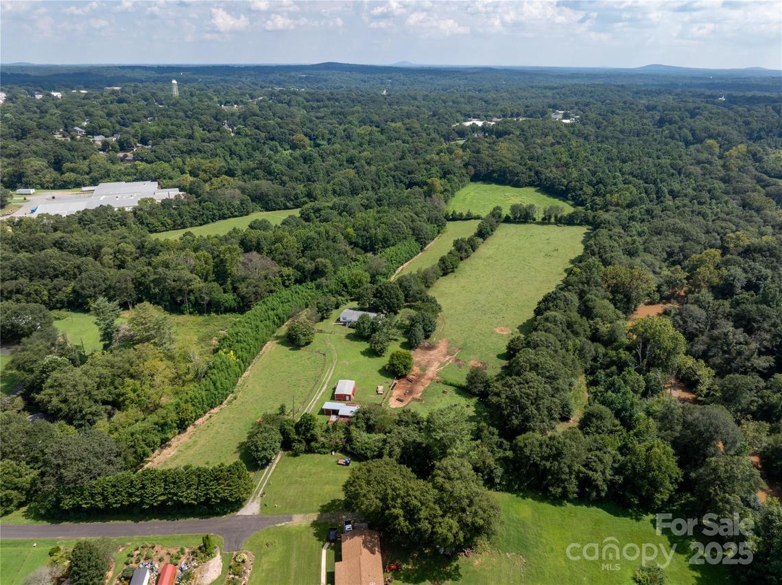 743 Lore Rd., Lincolnton, NC 28092